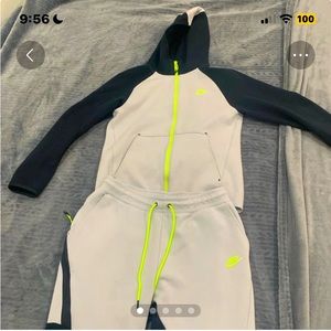 Nike Tech fleece